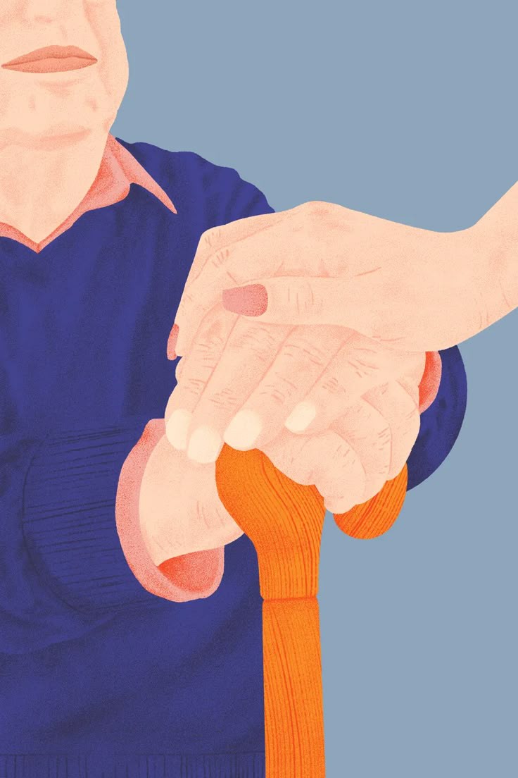 طلاب يقدمون الإذاعة المدرسية في طابور الصباح أمام زملائهم ومعلميهم بحماس وثقة